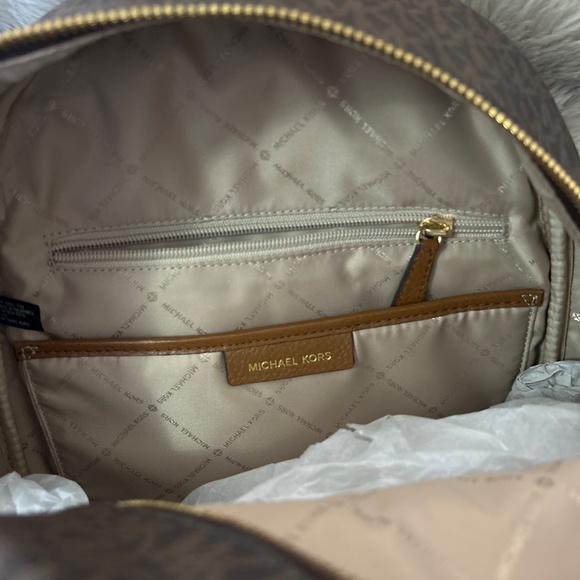 Michael Kors Bagpack - Picture 2 of 4